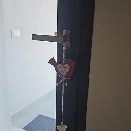 Il 10 Settembre Гостевой дом Enas