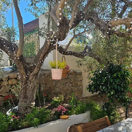 Il 10 Settembre Πανσιόν Enas